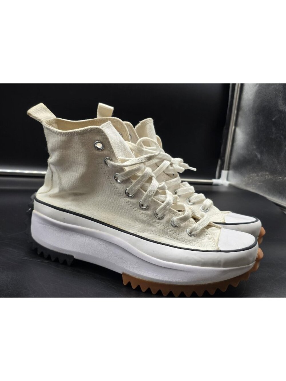 Converse Run Star Hike Shoes Mens Size 7.5 White Platform Damaged 166799C